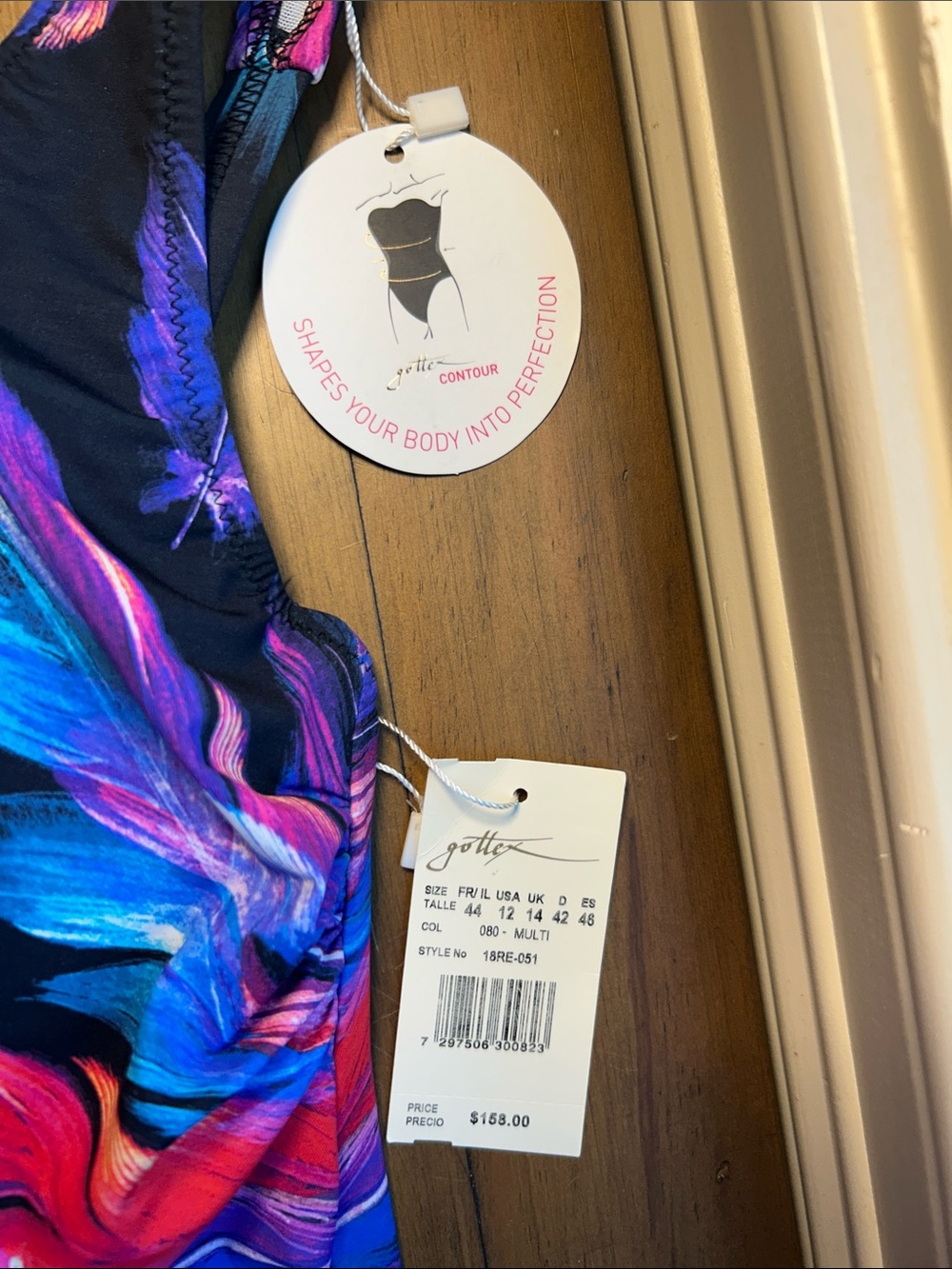 Gottex Black One-Piece Swimsuit with Vibrant Feather Print - Picture 2 of 5